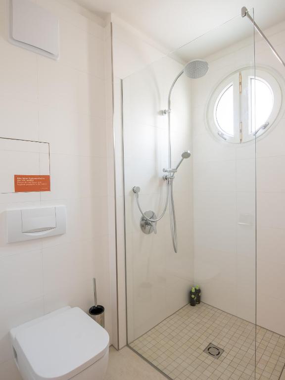 Koupelna v ubytování limehome Linz Friedrichstraße