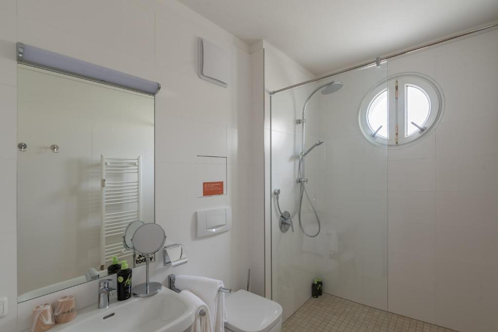 Limehome Linz Friedrichstraße - Resim 29