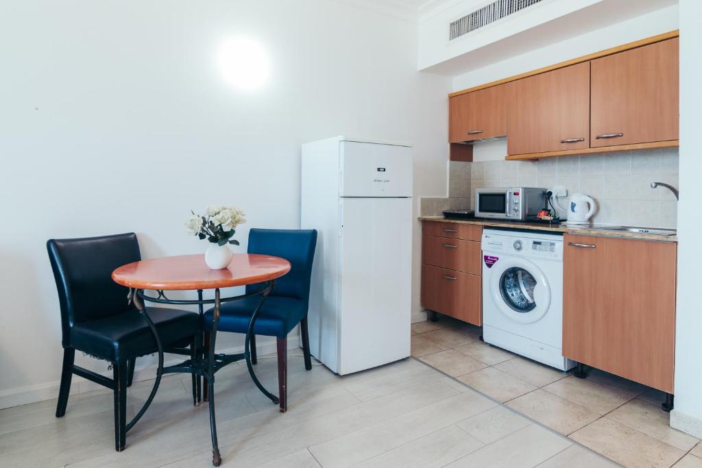 Almog Haifa Israel Apartments מגדלי חוף הכרמל - Apartamento Con Vista Al Mar