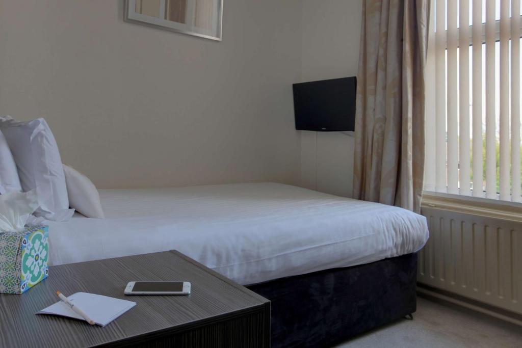 Parkmore Hotel & Leisure Club, Sure Hotel Collection by BW - Standard Single Room