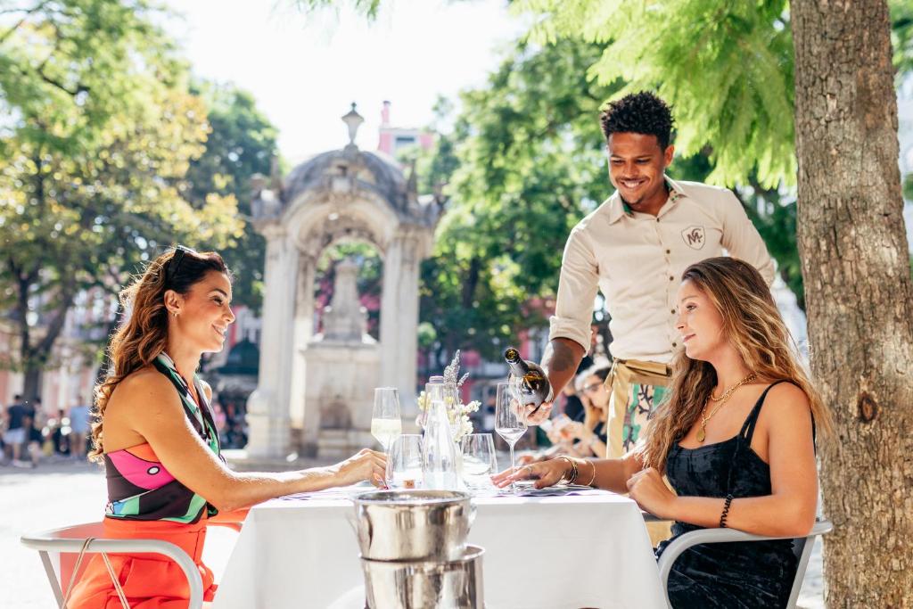 Lisboa Carmo Hotel - Resim 10