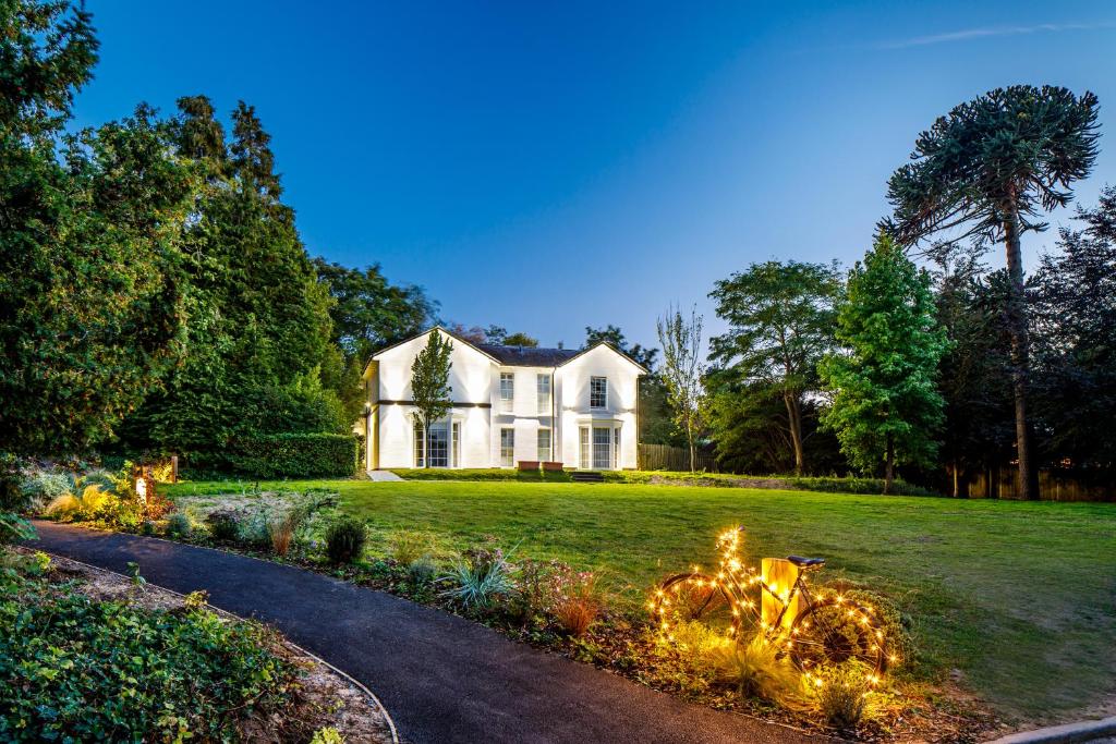 Mercure Oxford Hawkwell House Hotel - Housity