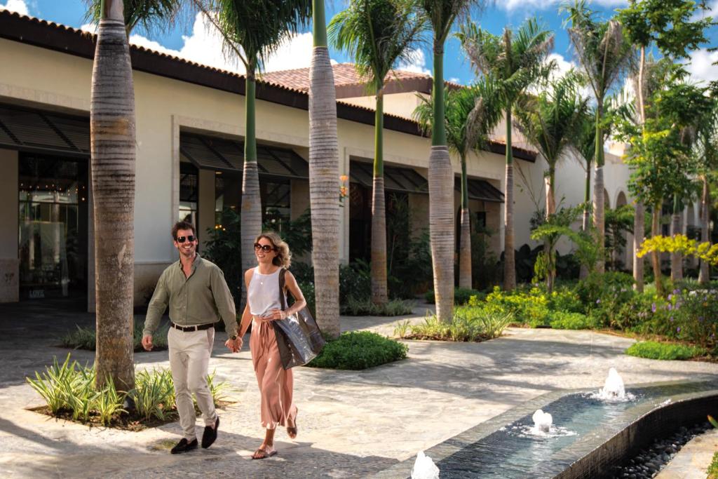Hosté ubytování Adults Only Club at Lopesan Costa Bávaro Resort