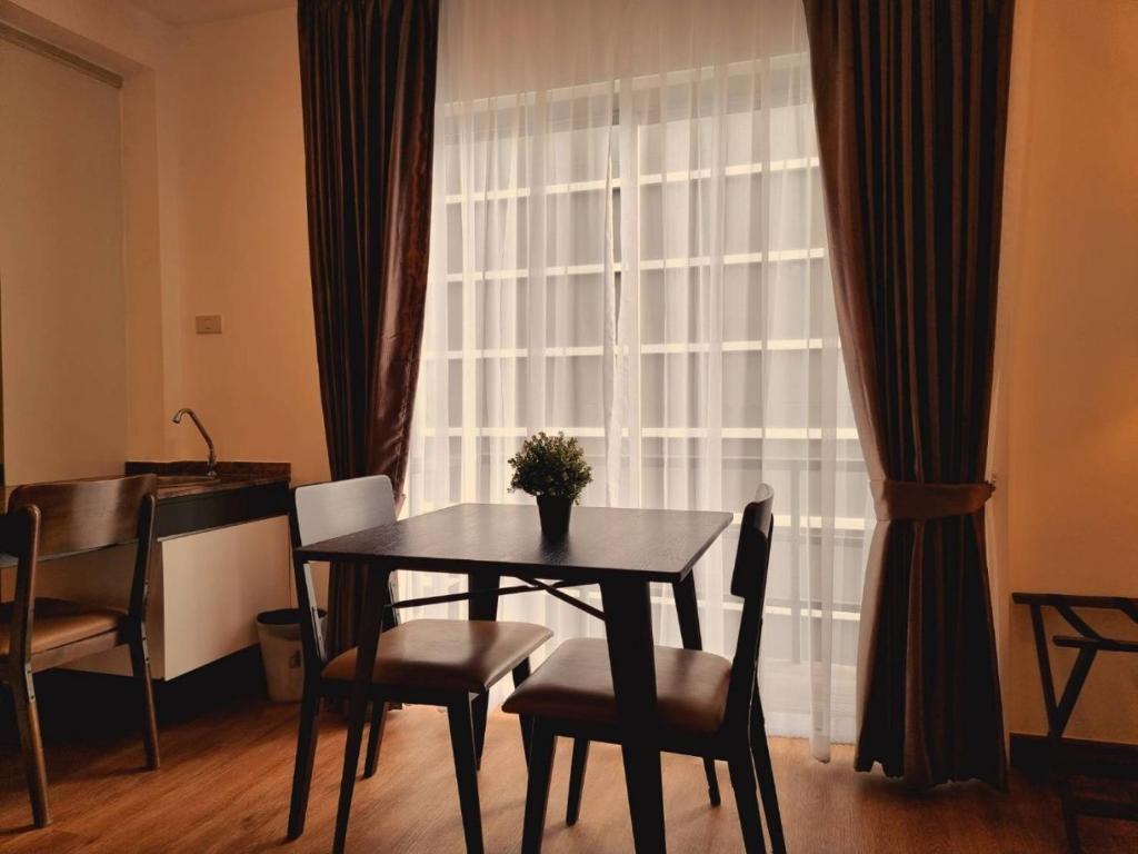 The Bedrooms Boutique Hotel Bangkok - Resim 22