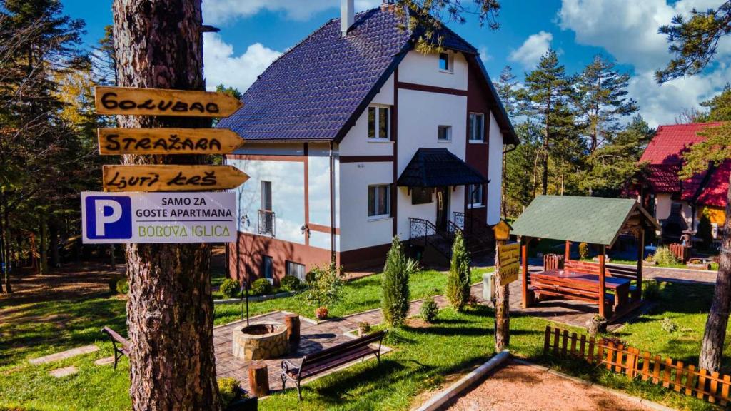Zahrada ubytování Apartmani Borova Iglica Divčibare