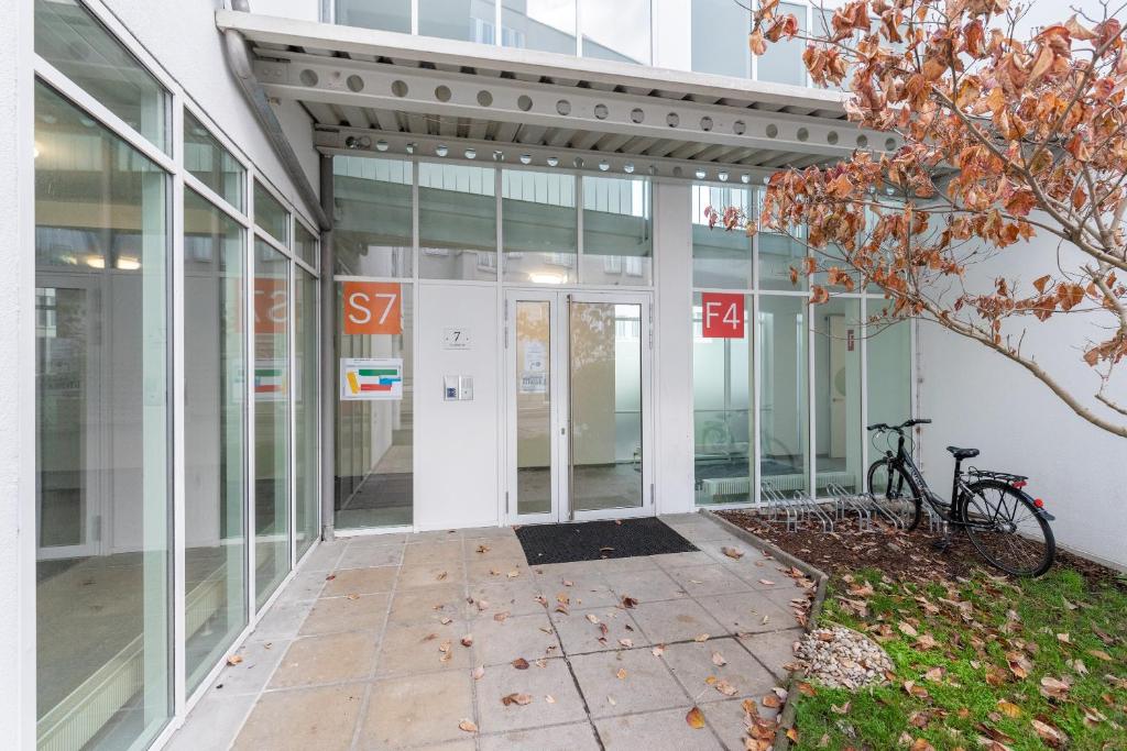 Limehome Linz Friedrichstraße - Resim 42