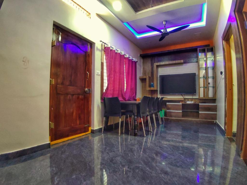 Vijayanagara Home Stay - Apartamento De Dois Quartos