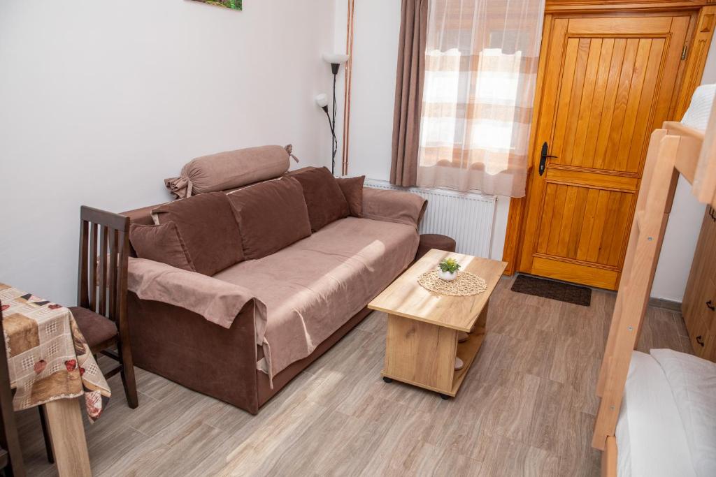 Kuca Stojanovica Topli Do - Monolocale Con Terrazza