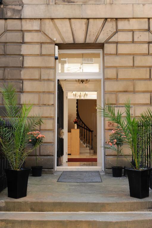 Edinburgh City Suites in Edinburgh, Midlothian, Scotland