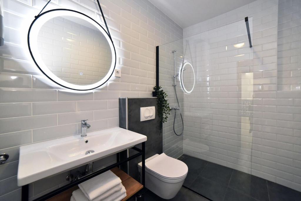 Block Apartment No2 - 13