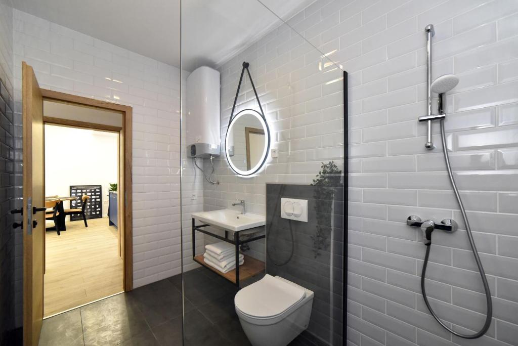 Block Apartment No2 - 14