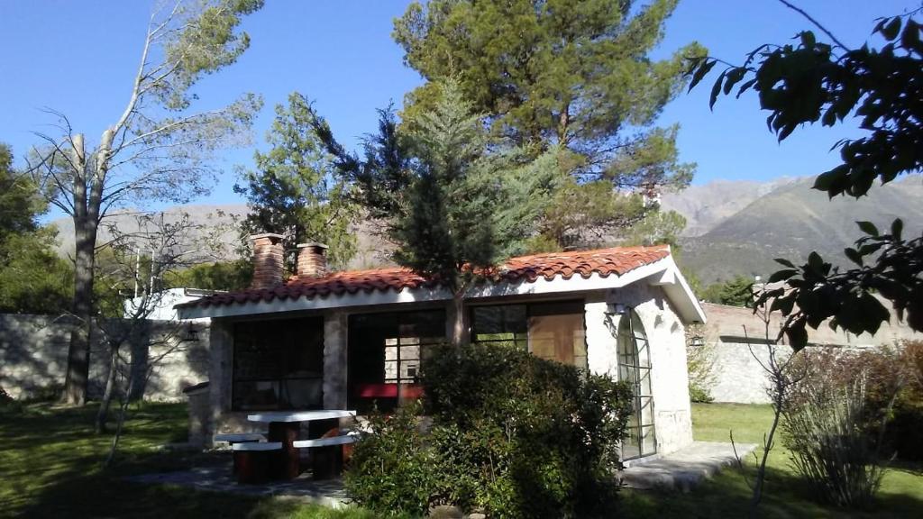 LOS HORNILLOS - CASA PARA 1-6 PERSONAS EN CASAQUINTA SERRANA - Se reserva con depósito - CONTACTO 116-198-0617 - Twee Slaapkamers Huis