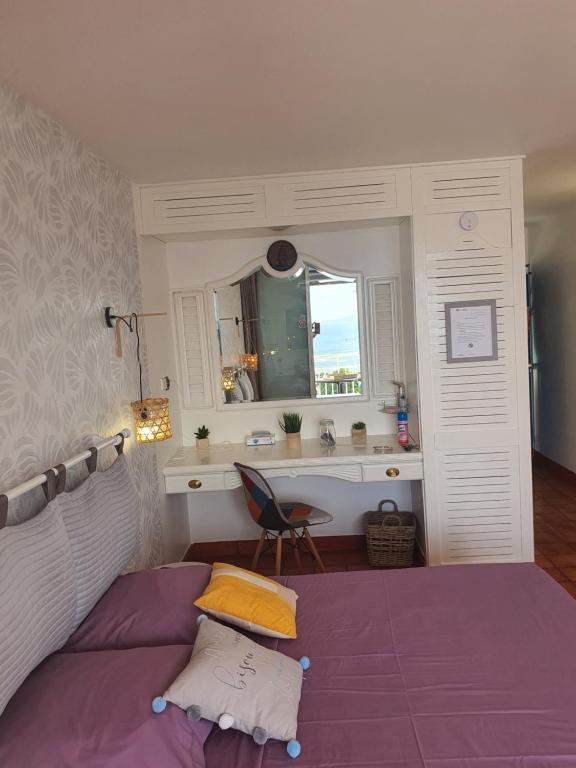Postel nebo postele na pokoji v ubytování Vacance au soleil ! studio Abricot 310