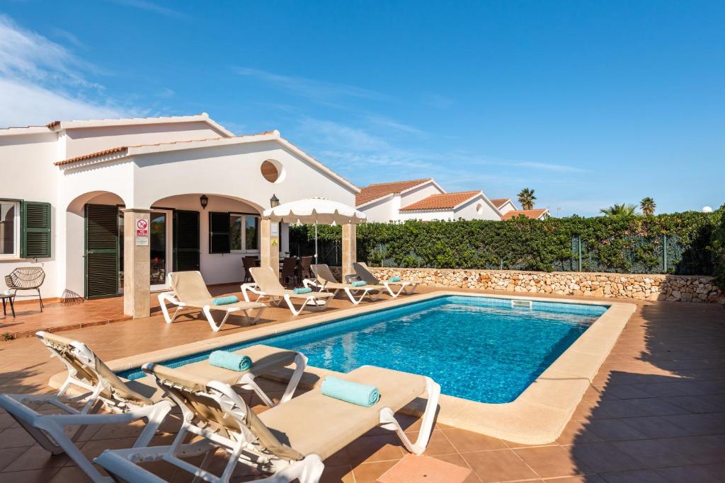 Booking.com: Villa Maui by Mauter Villas , Cala n Bosch ...