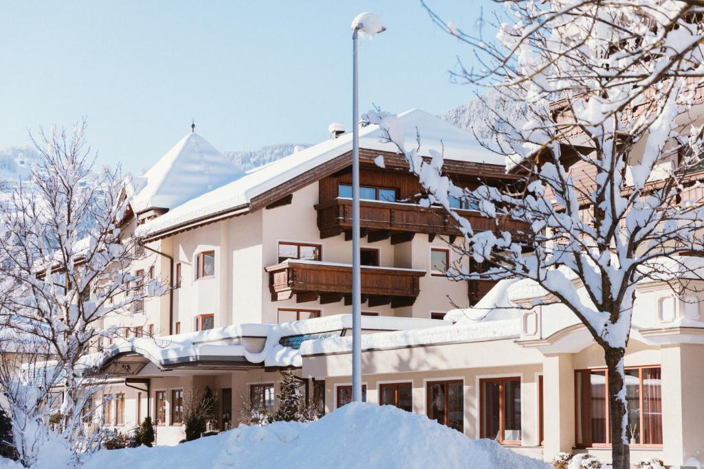 Gartenhotel Linde 4 Sterne Superior v zimě