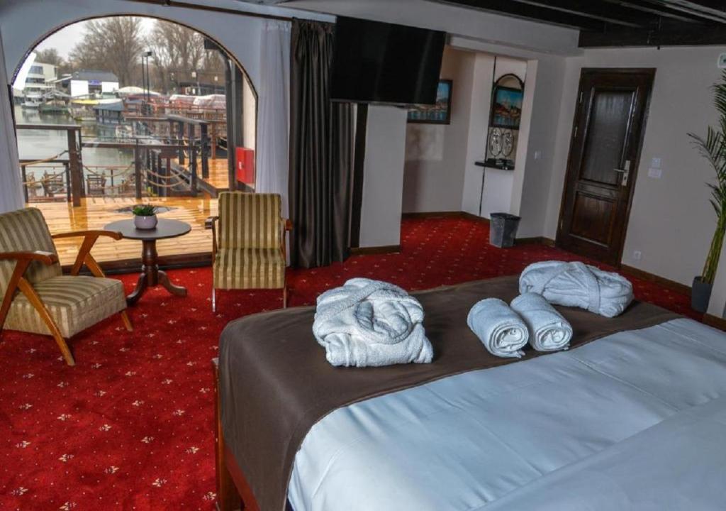 Bahus Inn - Superior Apartment