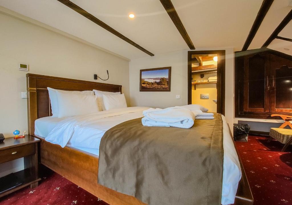 Bahus Inn - Standard Apartment