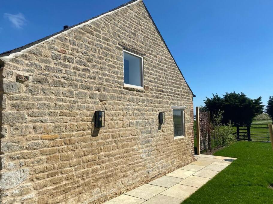 Linseed Barn- Stamford Holiday Cottages