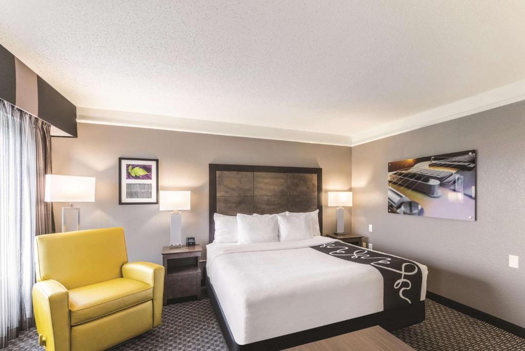 La Quinta by Wyndham Austin at The Domain - Kingkamer