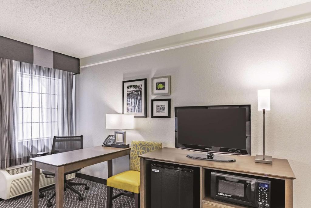 La Quinta by Wyndham Austin at The Domain - Tweepersoonskamer Met Twee Dubbele Bedden