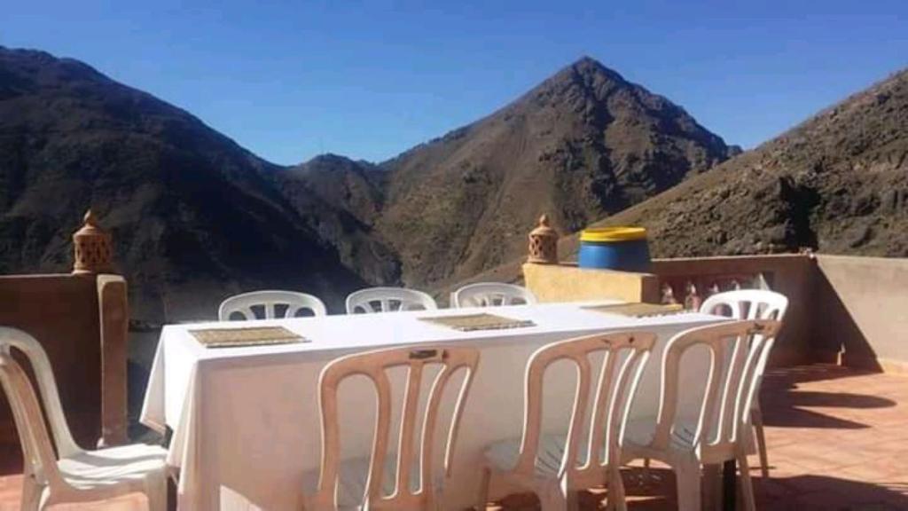 Nespecifikovaný výhled na hory nebo výhled na hory při pohledu z bed and breakfast
