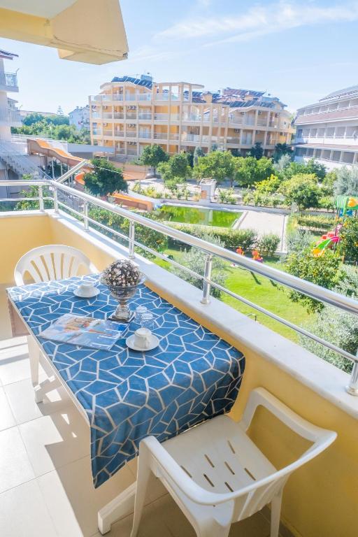 Catty Cats Garden Hotel - One-Bedroom Apartment