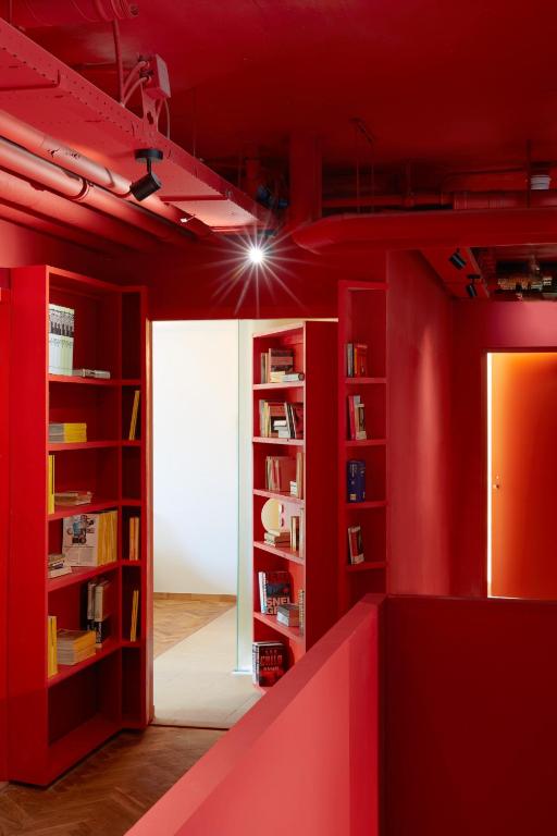 Hotel Not Hotel Rotterdam - Resim 13