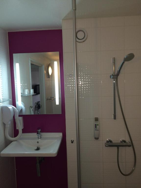 ibis Styles Lille Centre Gare Beffroi - Resim 44
