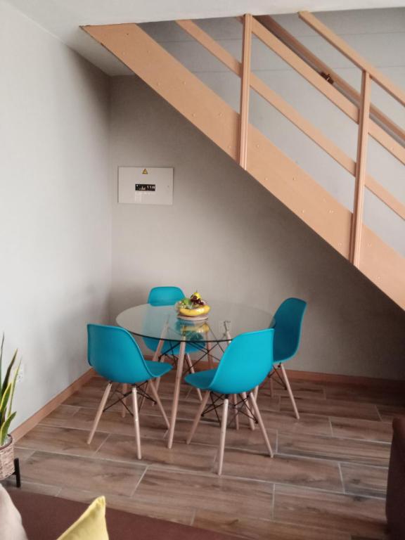 Suitetrails - Private Room Chez Khanyi Homestays