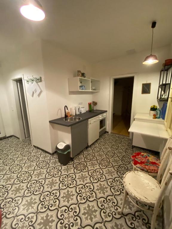 Kuchyňa alebo kuchynka v ubytovaní Altes Landhaus Südburgenland