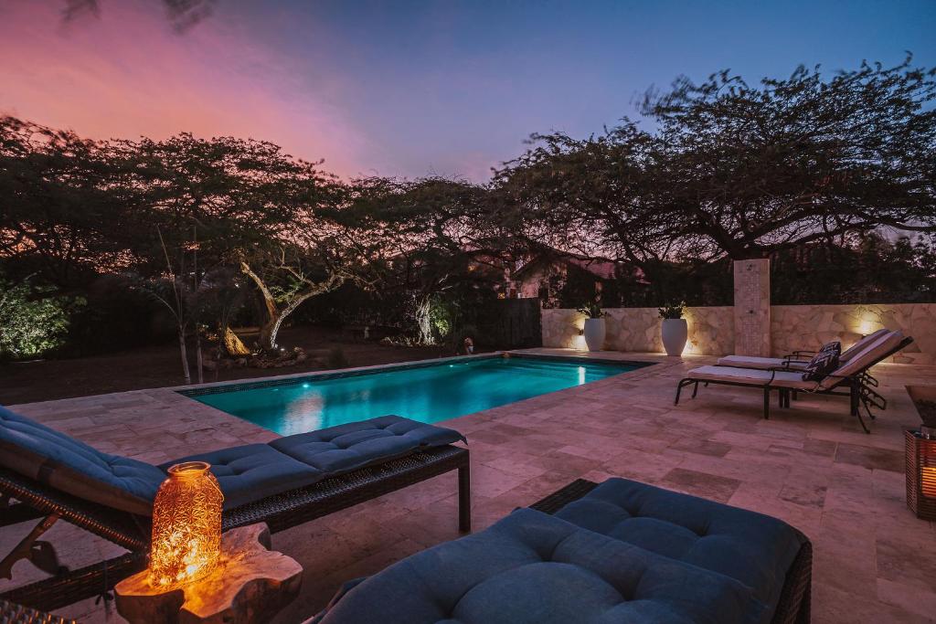 Villa Adelaida - Four-Bedroom House
