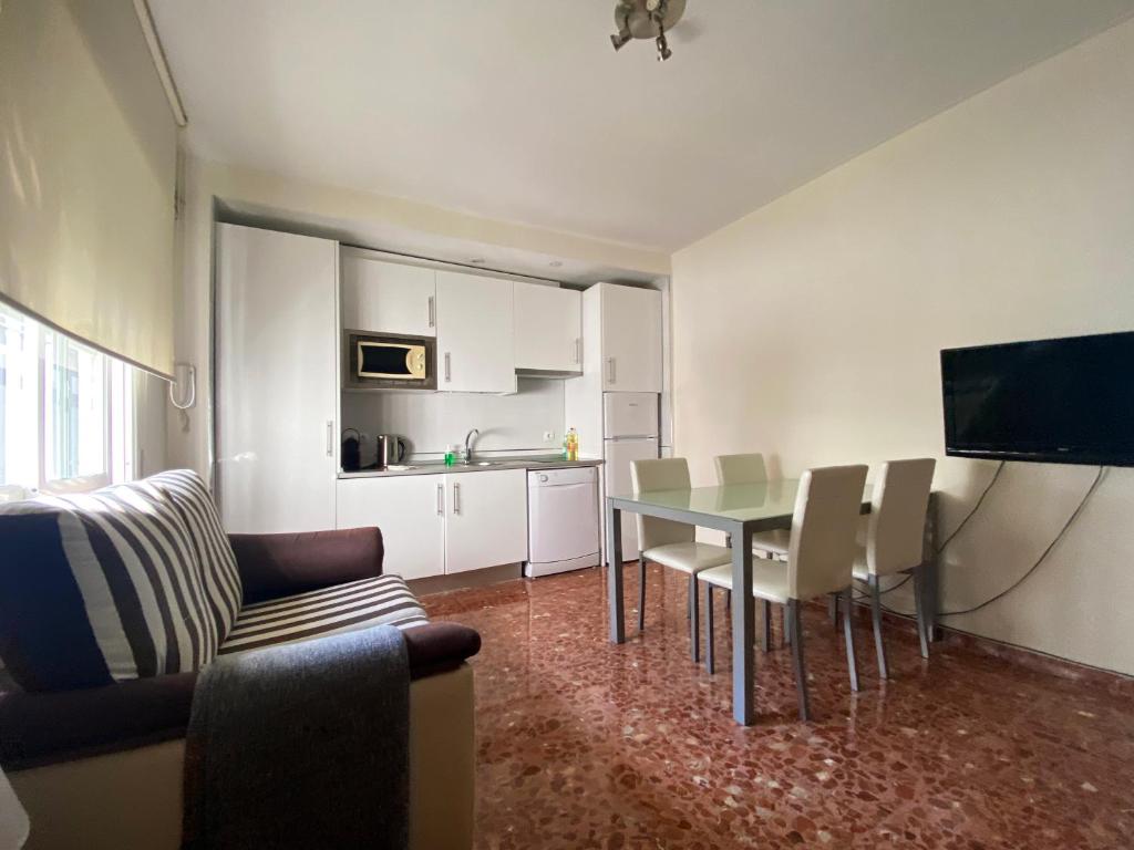 ALOJA SEVILLA - Apartamento Calle Pozo, Sevilla – Bijgewerkte ...