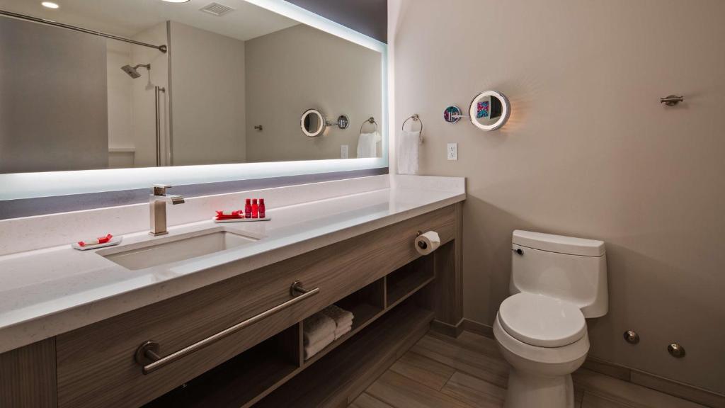 Best Western Premier Winnipeg East - Resim 3