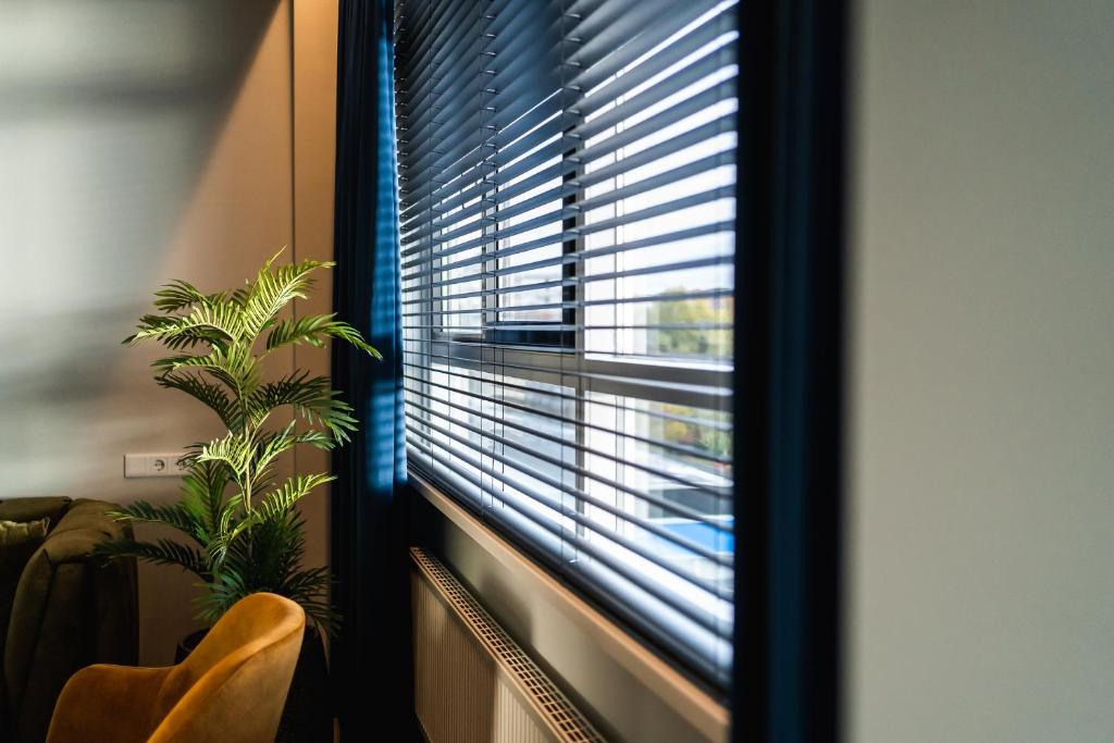 Onderwijshotel De Rooi Pannen Eindhoven - Resim 28