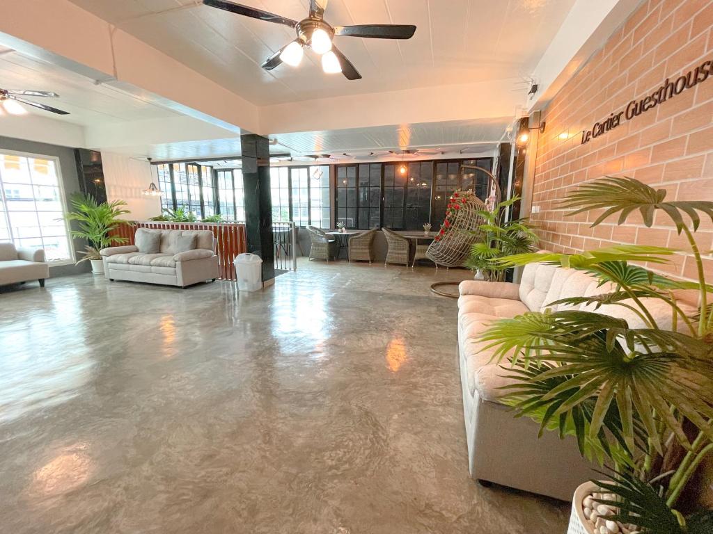 Le Cartier - Resim 21