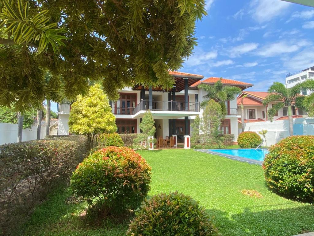 Christima Residence - 18