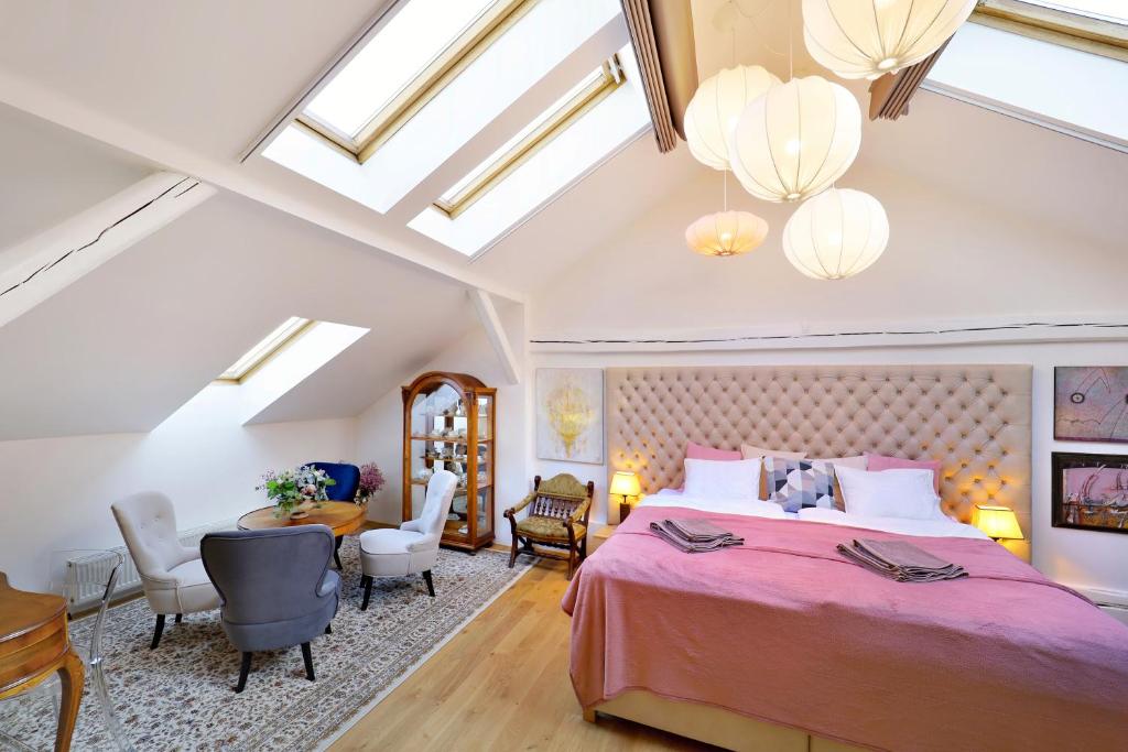 Posteľ alebo postele v izbe v ubytovaní Kalina Apartments