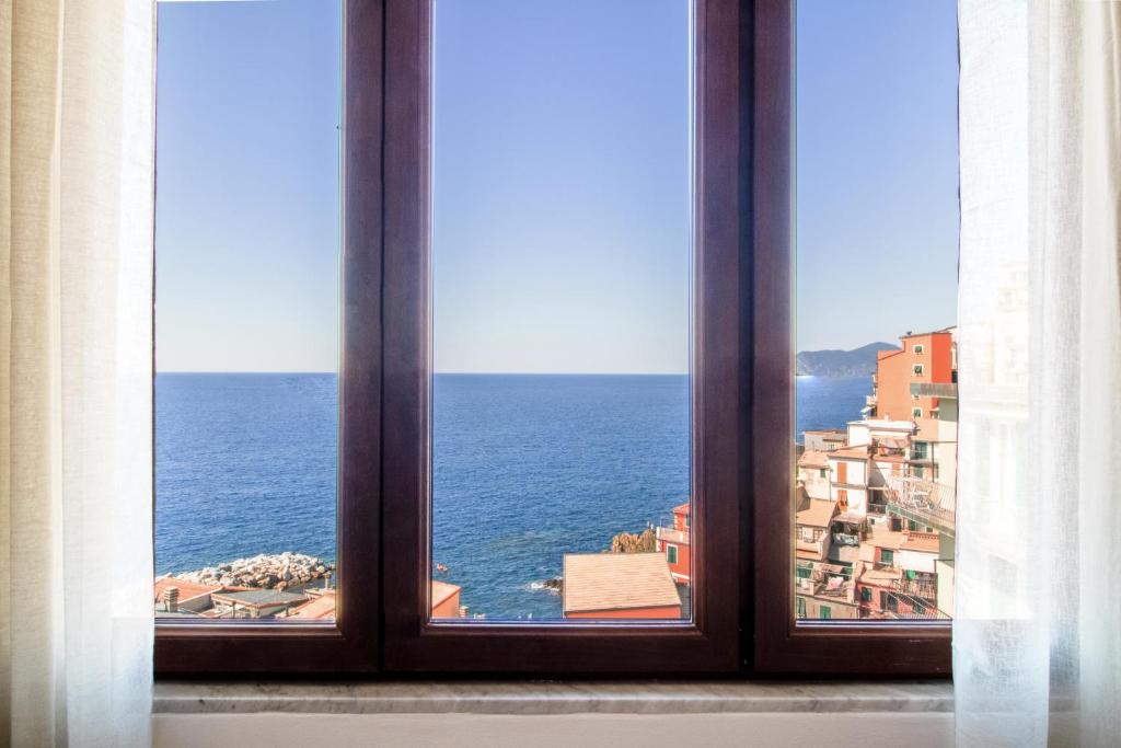 A general sea view or a sea view taken from Az apartmant