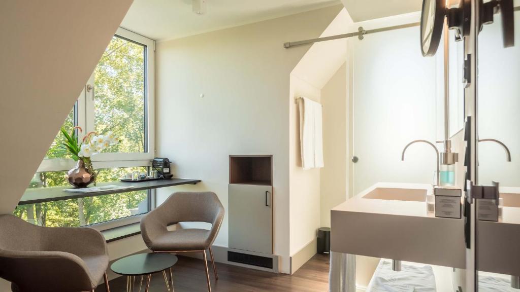 Innspire Hotel - Resim 9