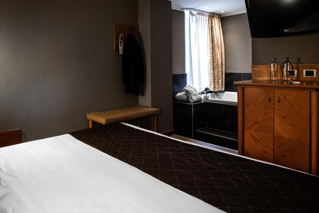 Hotel Master - Chambre Premium Avec Salle De Bain Spa