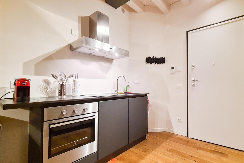 Zdjęcie z galerii obiektu PORTA NUOVA - Casa Vacanze Ai Mille - 3 w Bergamo