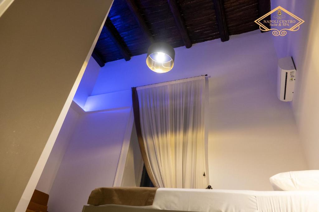 Koupelna v ubytování Napoli Centro Suite e Spa