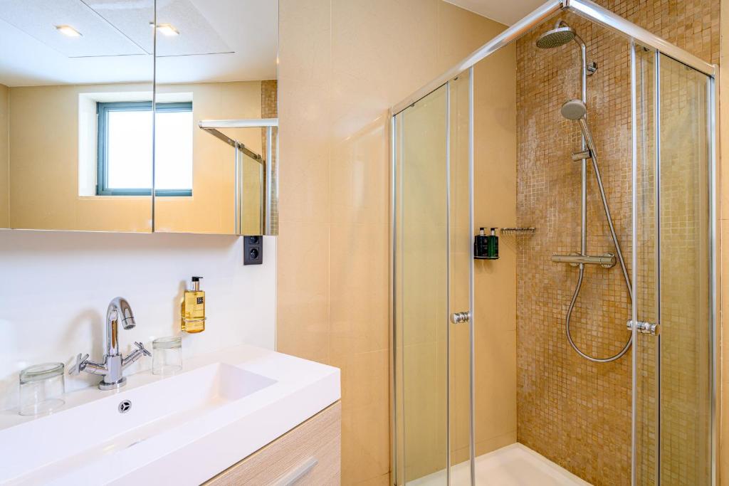 B-aparthotel Ambiorix - Resim 3