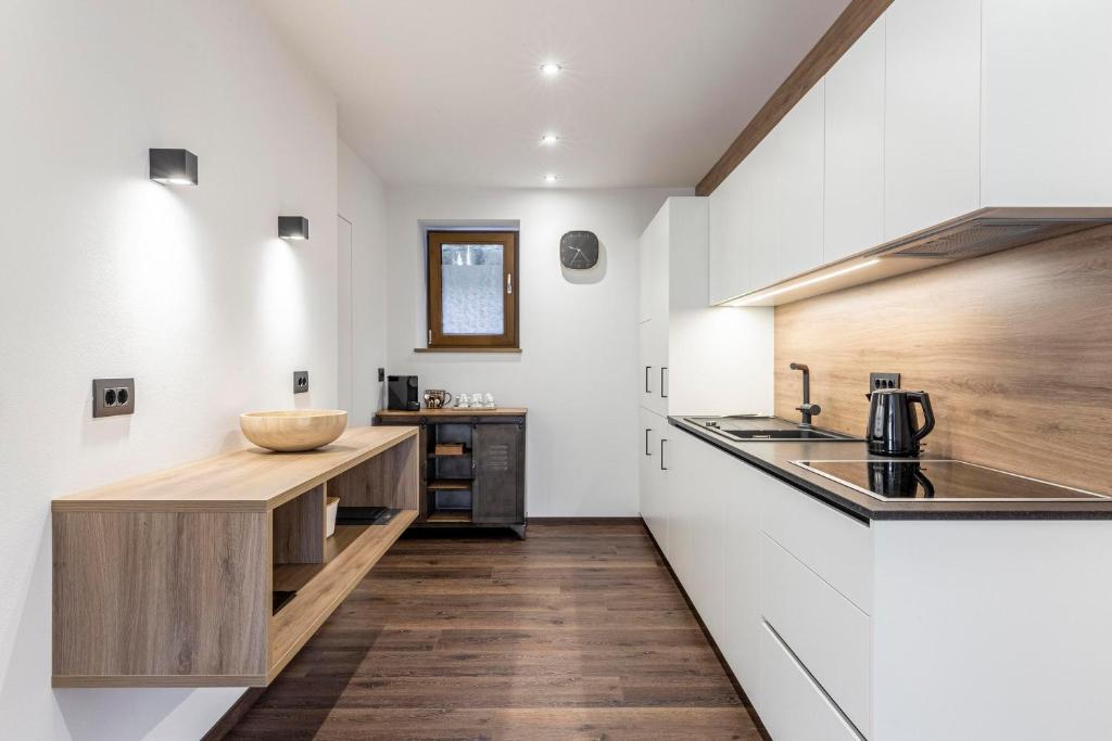 Kuchyňa alebo kuchynka v ubytovaní Apartment Ravison