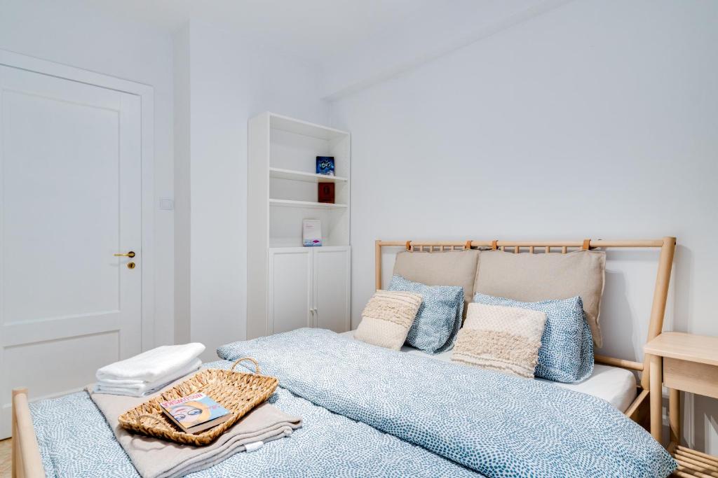 Modern Italia Apart - 100m Main Square - parking and lift - 14