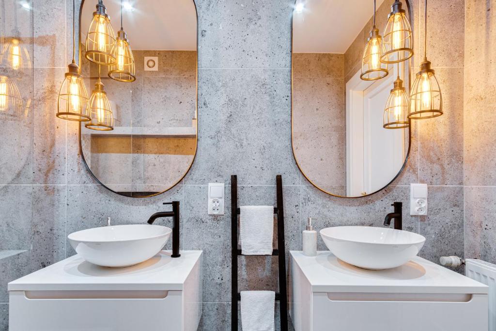 Modern Italia Apart - 100m Main Square - parking and lift - 18