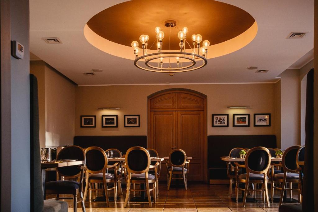 Posedenie v ubytovaní Hanza Pałac Wellness & SPA