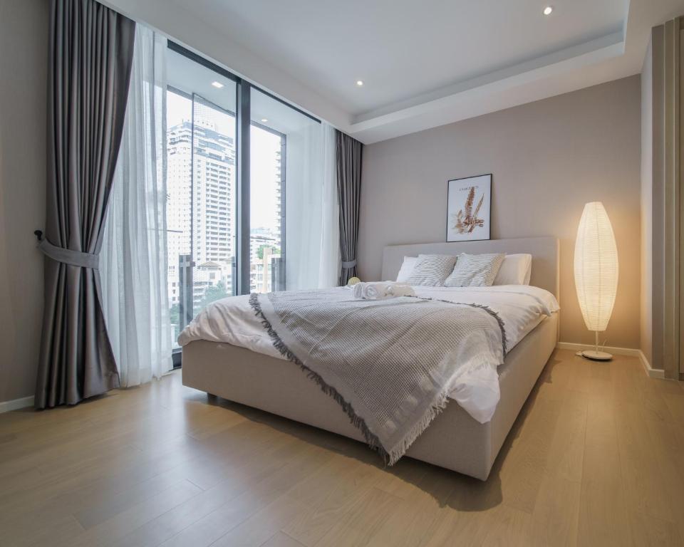 Sukhumvit 11#Luxury#Pool#Gym#BTS Nana&MRT Sukhumvit#1BR#Max4ppl - One-Bedroom Apartment