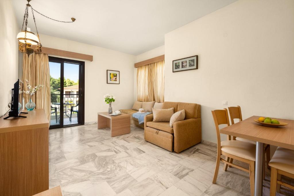 Chrousso Village - 18