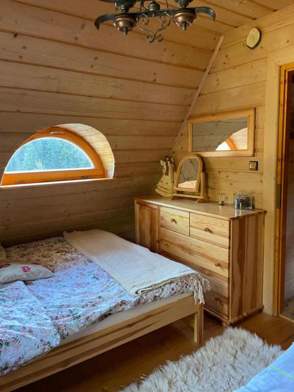 Postel nebo postele na pokoji v ubytování Domek na Cepcowym